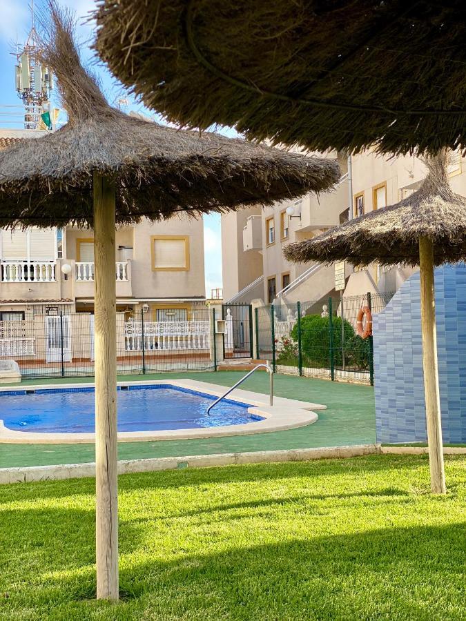 טורבייחה Torrevista Three Bedroom Apartment, Two Swimming Pools And Garage מראה חיצוני תמונה